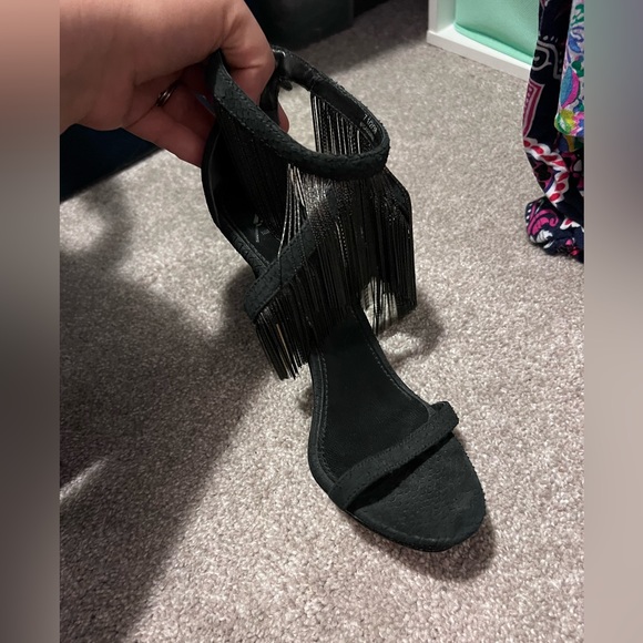 🤩 Brian Atwood Cassiane Black Fringe Heels size 7.5 🤩 - Picture 15 of 15